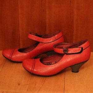 Fly London Red Leather Mary Jane Comfort Flexible Kitten Heels Sz 40